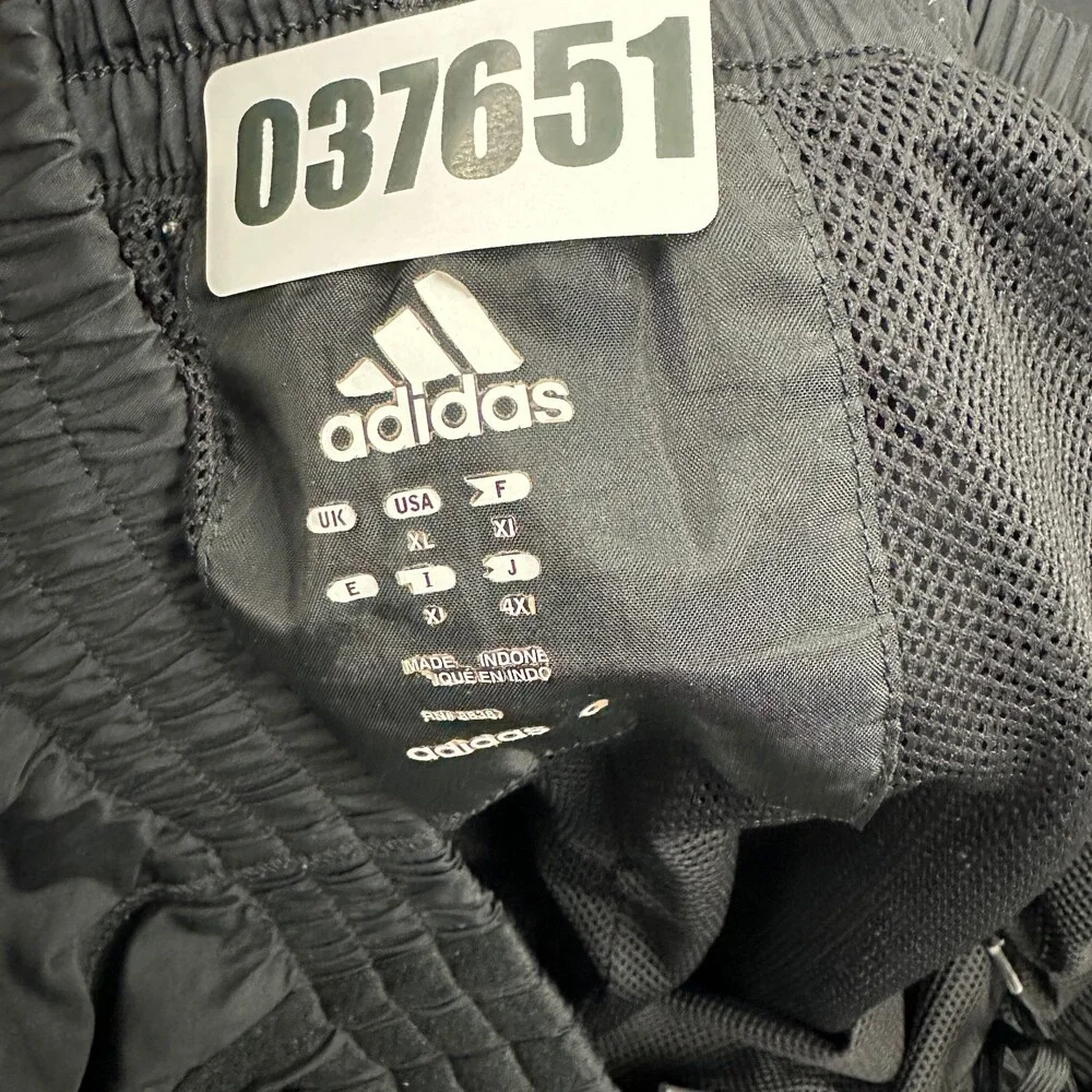 Adidas Pants Men XL Black White 3 Stripe Windbreaker Mesh Lined Zip Hem Sports
